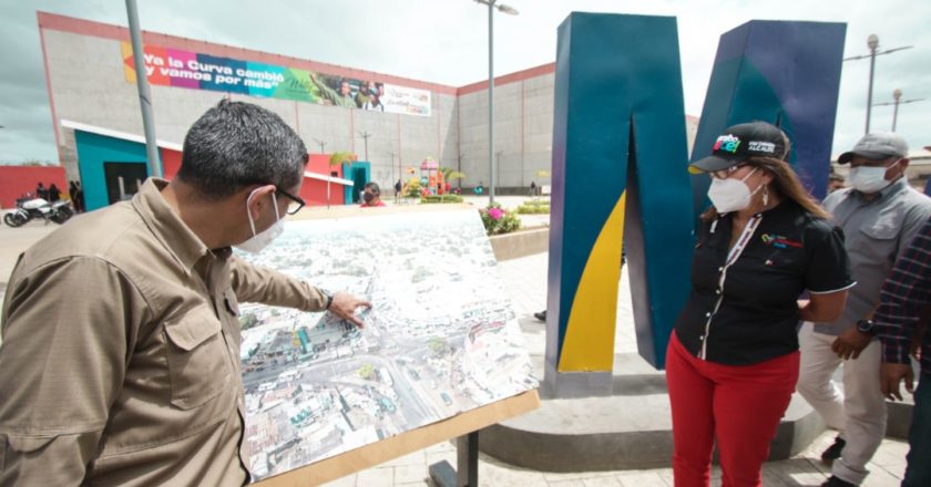 Jacqueline Faría: la Curva de Molina es un ejemplo de transformación urbana