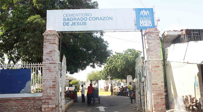 Sepultureros paralizan entierros en el cementerio Sagrado Corazón de Jesús  de Maracaibo – Foco Informativo