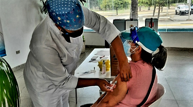 Gobernación anuncia proceso de vacunación Anticovid para comunidad universitaria de LUZ